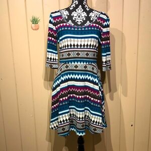 Teal fuchsia white gray tribal pattern half sleeve dress v cut back lined skirt